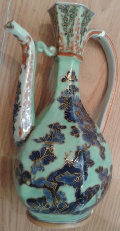 aiguière ( bec cassé)